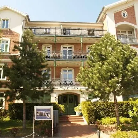 Lägenhet Waldhaus 26 *