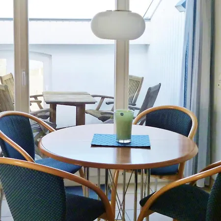 Apartment Waldhaus 26 Kuehlungsborn